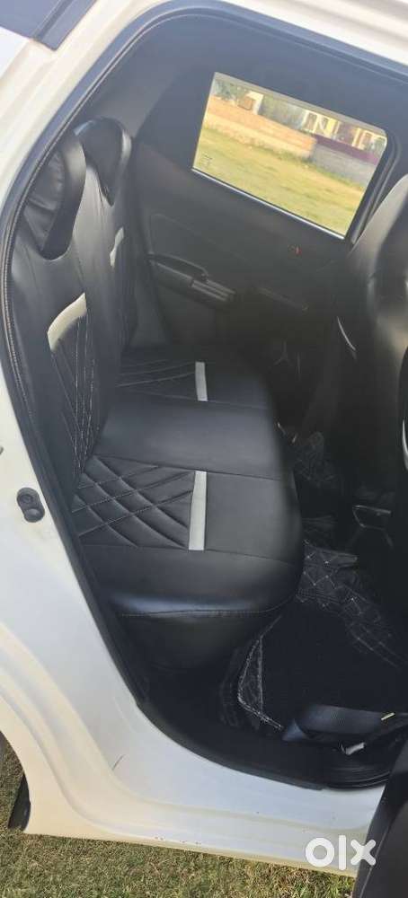 Maruti Suzuki Swift Lxi Option, 2023, Petrol