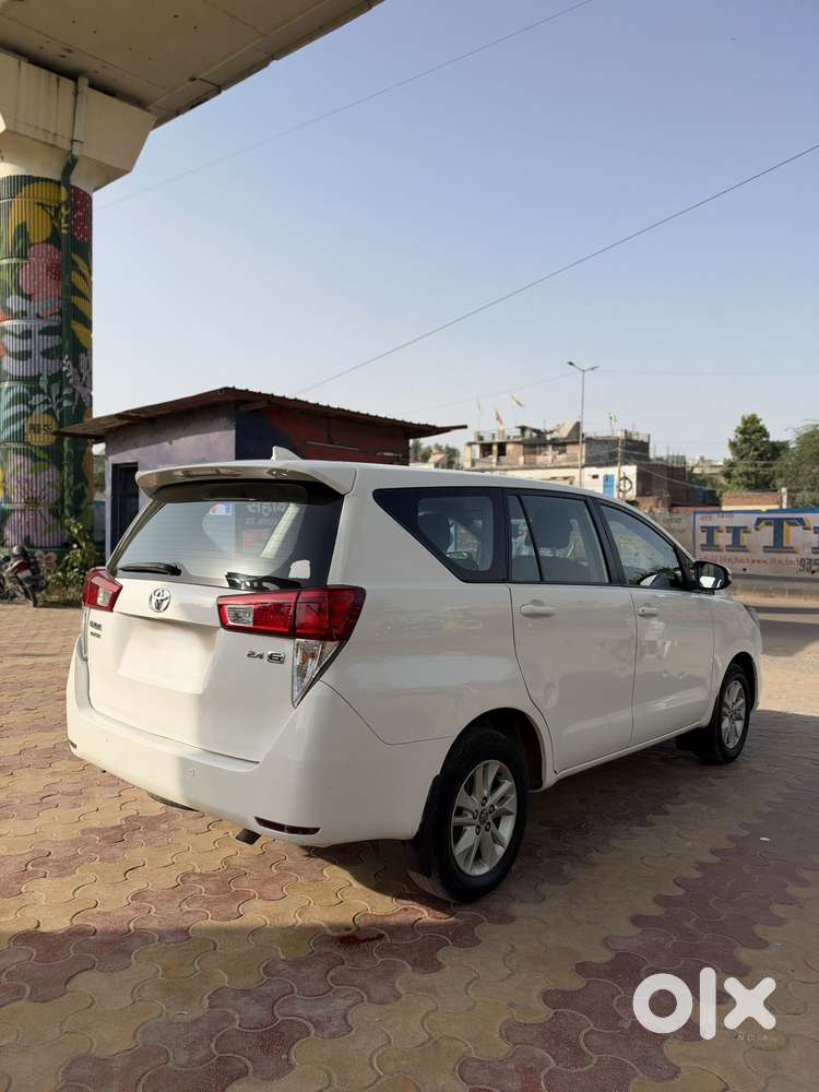 Toyota Innova Crysta 2.4 Gx Mt, 2018, Diesel