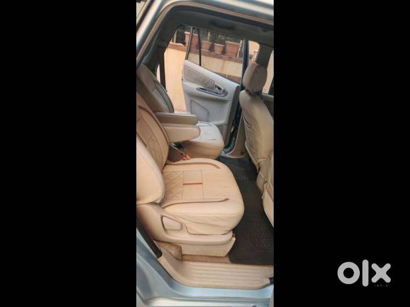 Toyota Innova 2.5 Gx 7 Seater Limited Edition, 2010, Diesel