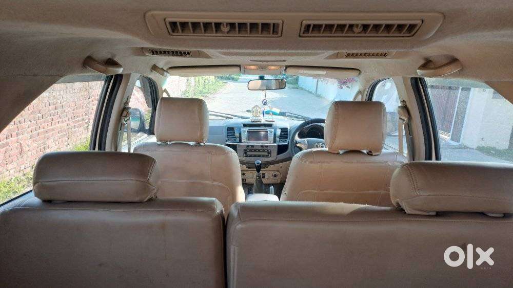 Toyota Fortuner 3.0 4x2 Mt, 2012, Diesel