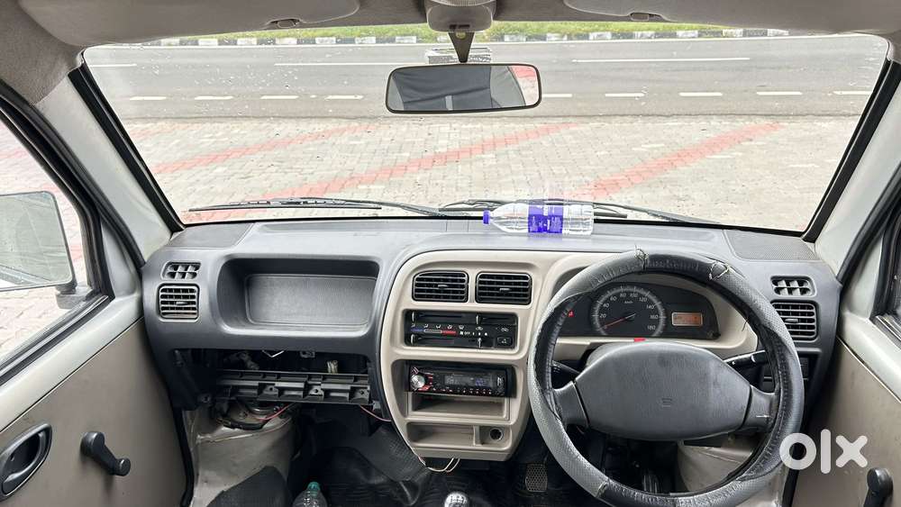 Maruti Suzuki Eeco 5 Str Ac (o), 2016, Petrol