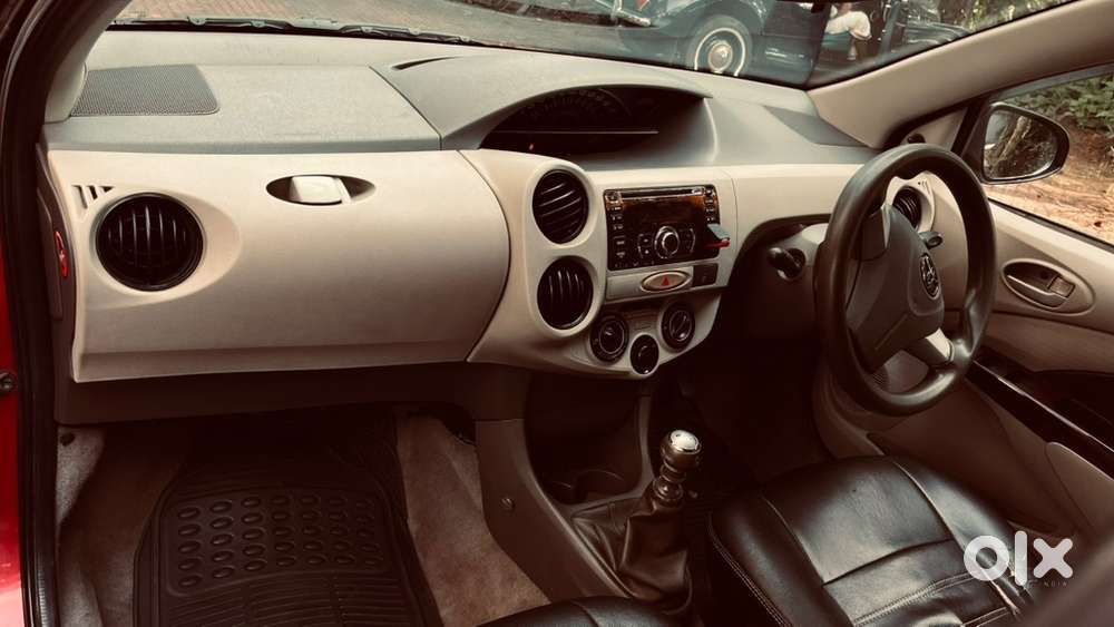 2013 Toyota Etios Liva Gd