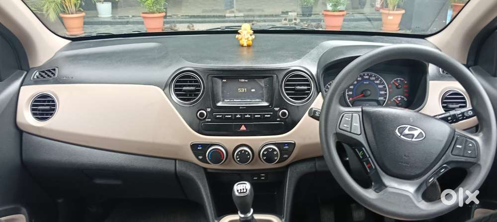 Hyundai Grand I10 Sportz, 2017