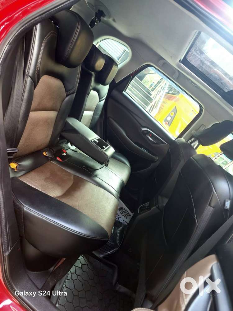 Toyota Urban Cruiser Hyryder 1.5 V Hybrid, 2023, Petrol