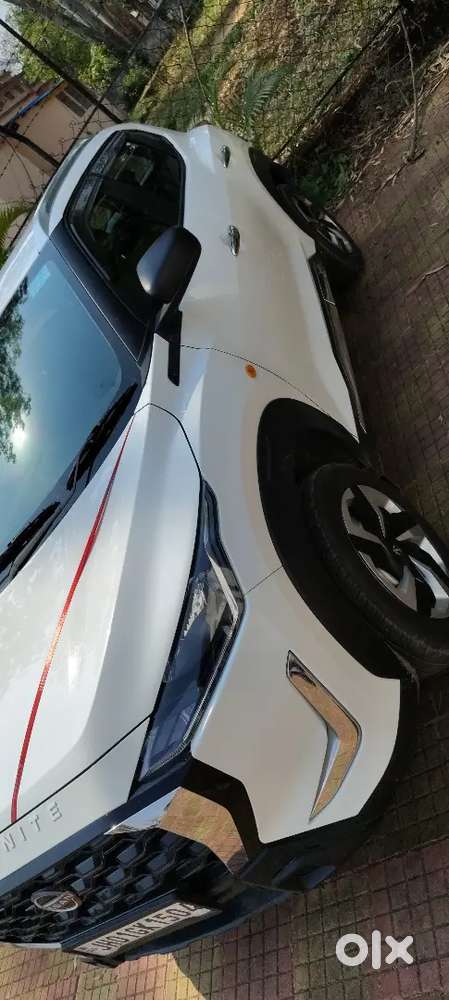 Urgent Sale For Money Nissan Magnite 2025 Petrol 3200 Km Driven