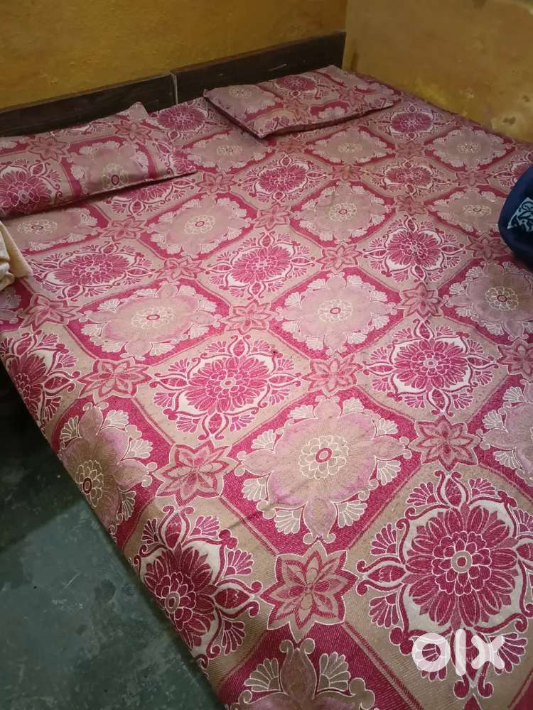Double Bed very good condition