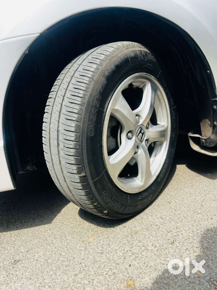 Honda Civic 1.8 V At Sunroof, 2011, Petrol