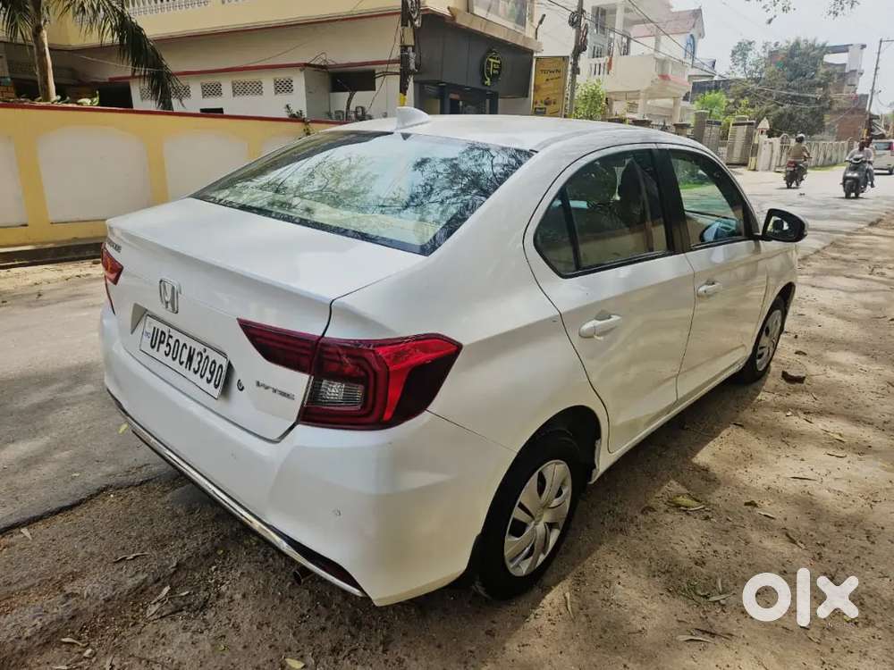 Honda Amaze Petrol