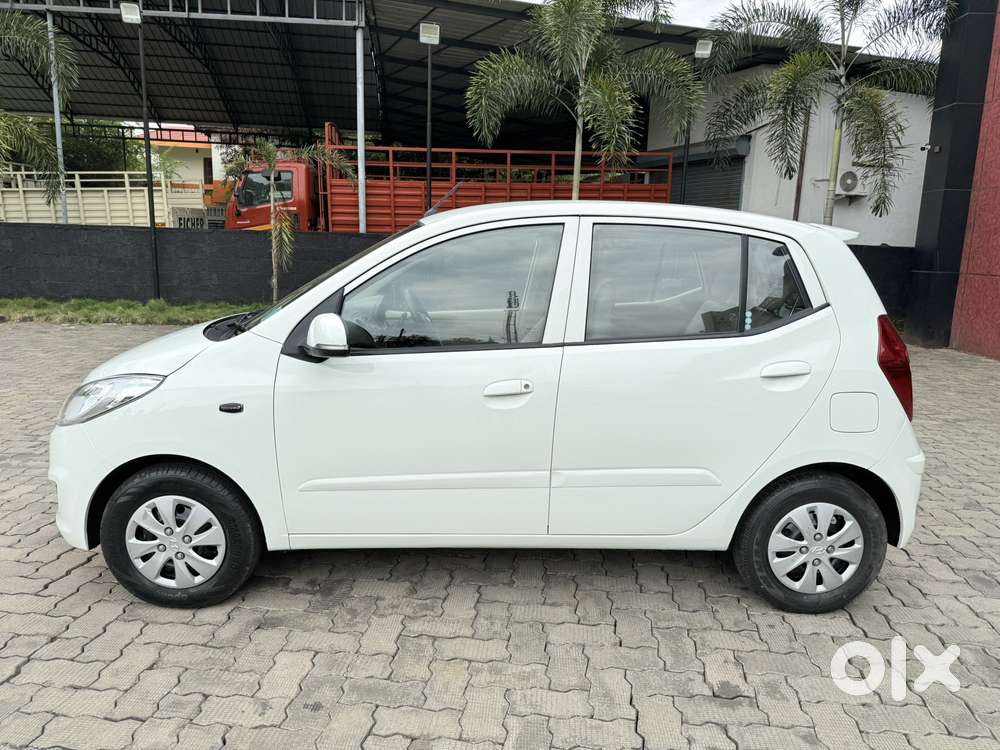 Hyundai I10 Sportz 1.2 Automatic Kappa2, 2012, Petrol