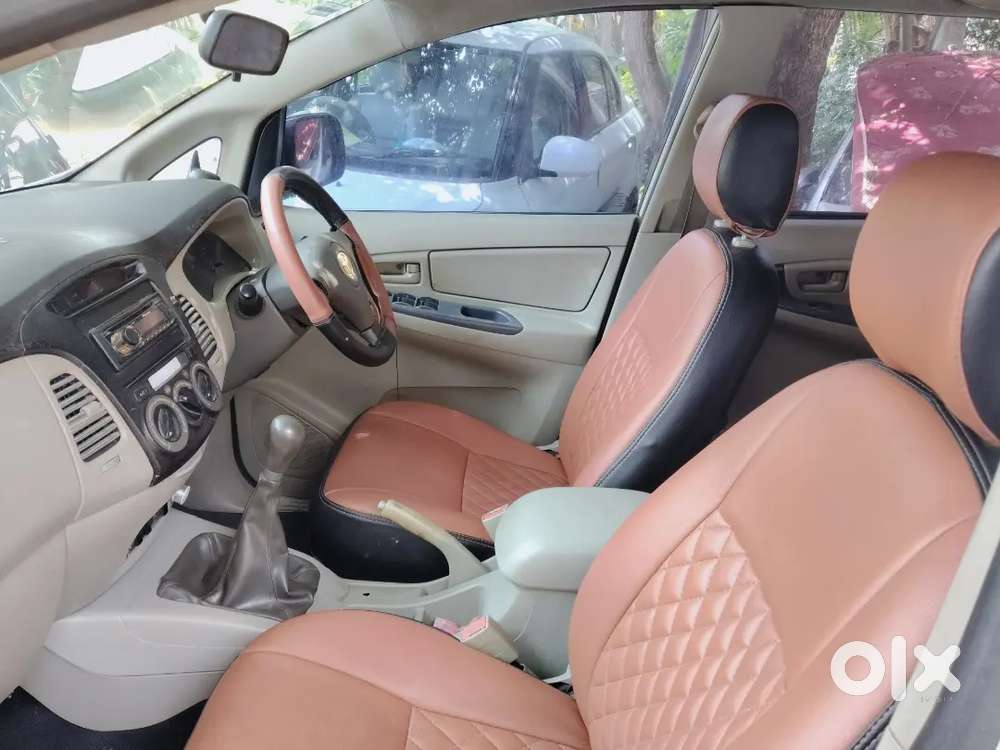 Toyota Innova 2.5 G1 2010