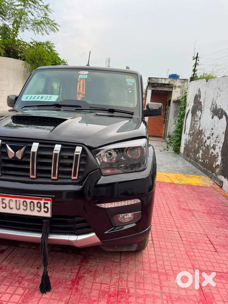 Mahindra Scorpio Classic 2025