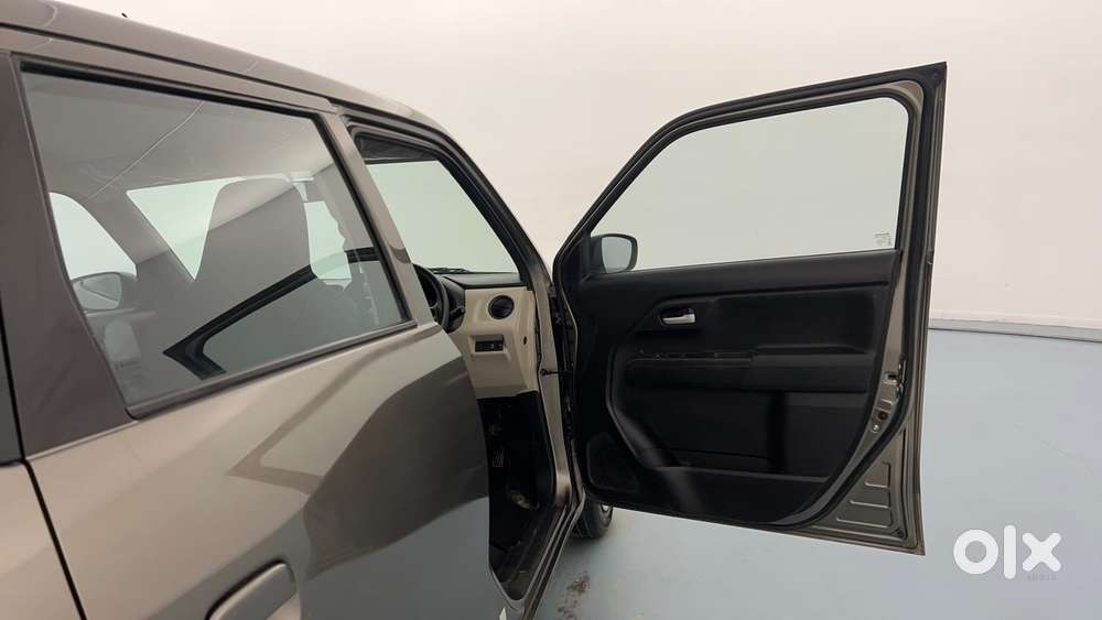 Maruti Suzuki Wagon R Vxi 1.0, 2022, Petrol