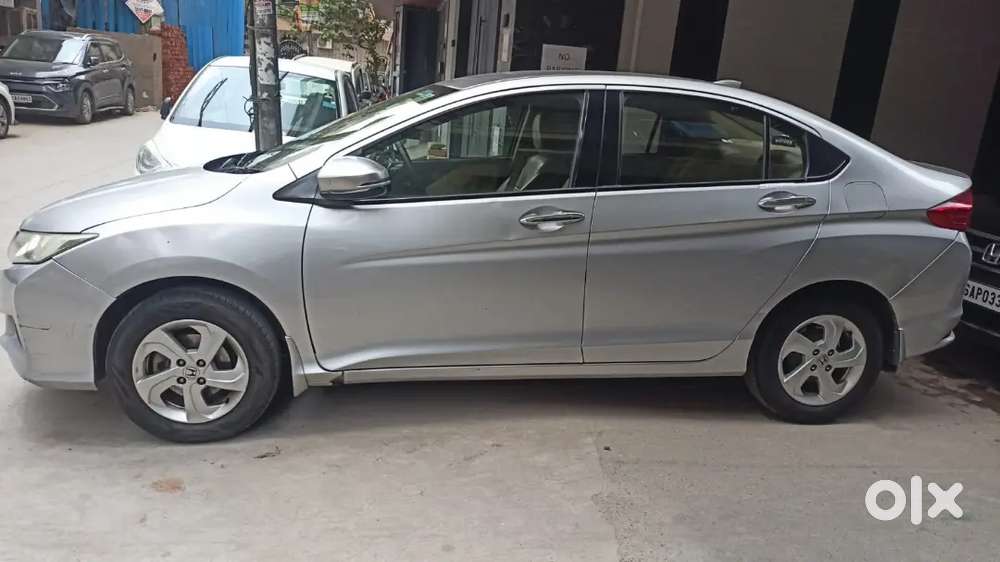 Honda City 1.5v Mt Ivtec