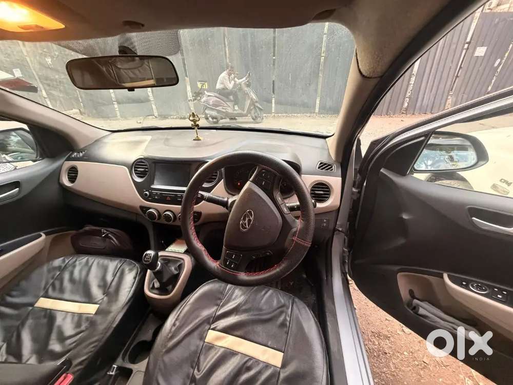 Hyundai Grand I10 2019 Petrol 33500 Km Driven