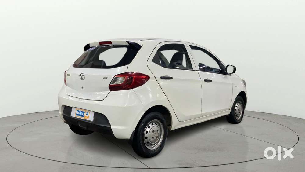 Tata Tiago 1.2 Revotron Xm, 2017, Petrol