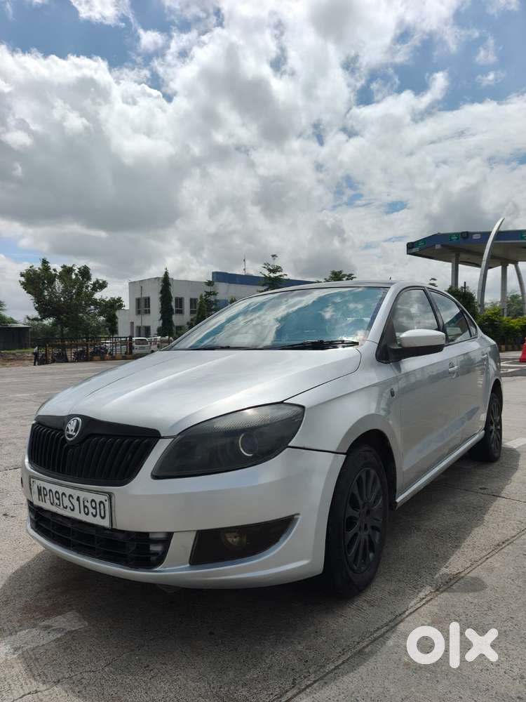 Skoda Rapid 1.5 Tdi Ambition With Alloy Wheel, 2015, Diesel