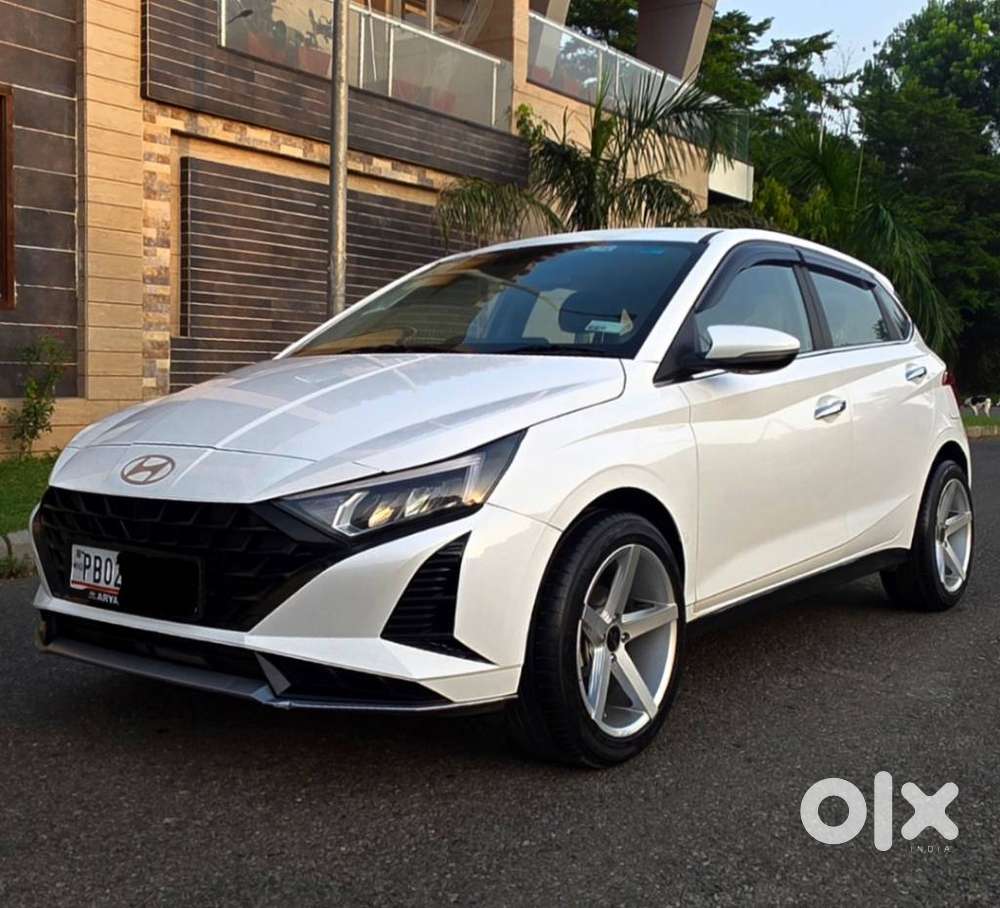 Hyundai I20 Asta (o) 1.2 Ivt, 2025, Petrol