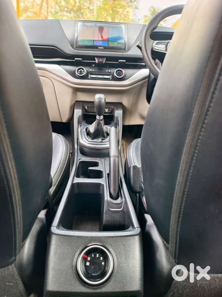 Kia Carens, 2023, Diesel