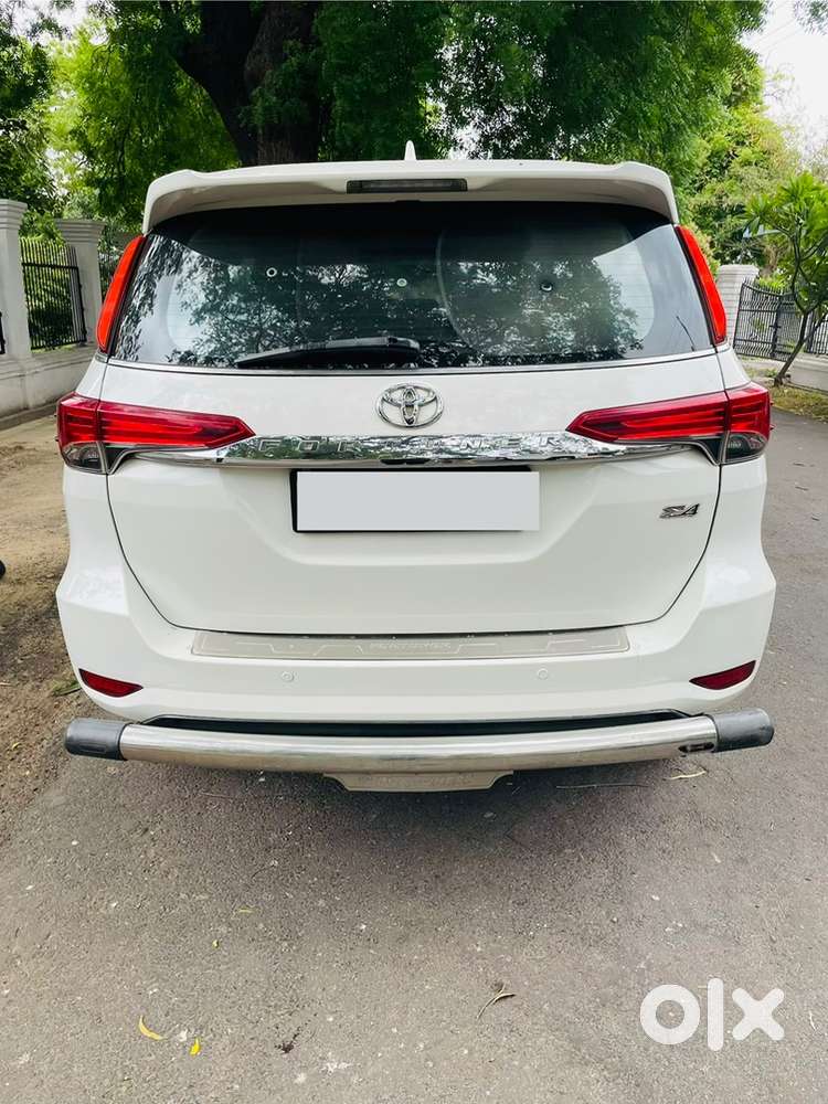 Toyota Fortuner Sigma 4 (4x4)