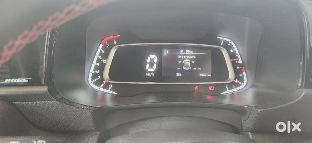 Doctor Owned Kia Sonet Full Option Petrol Automatic