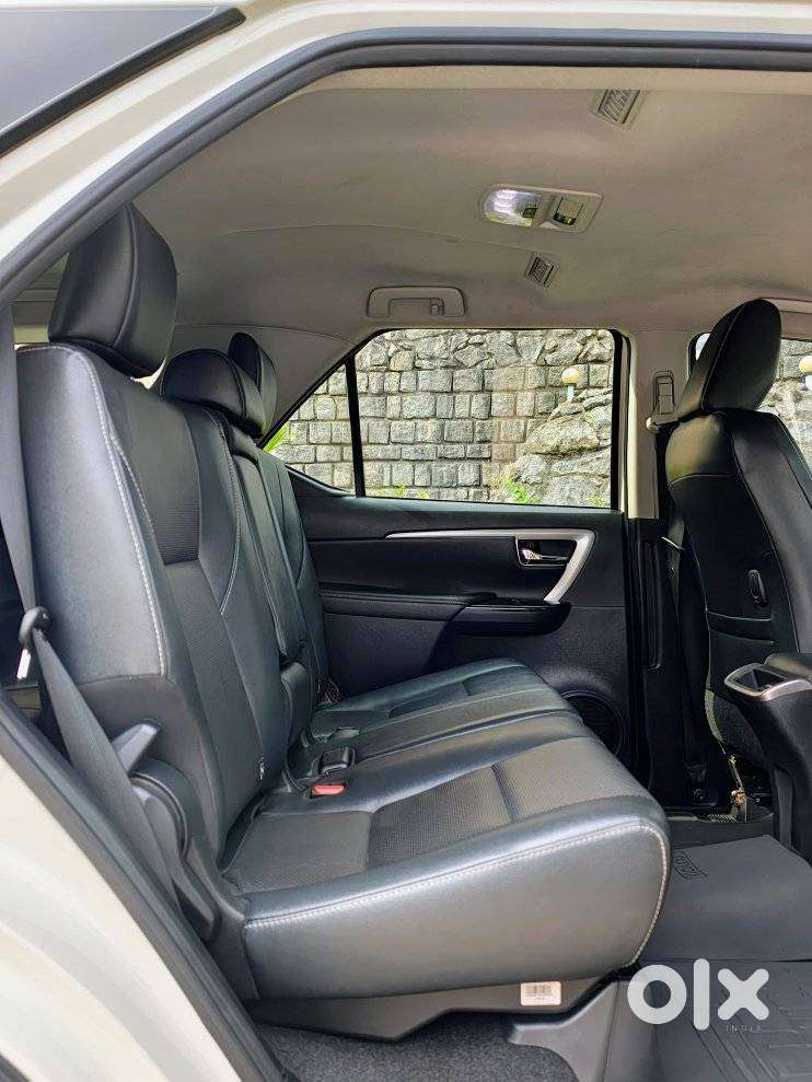Toyota Fortuner 3.0 4x2 Automatic, 2022, Diesel