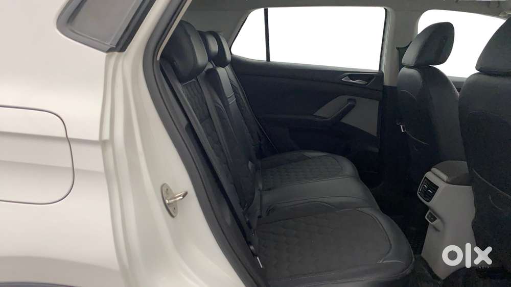 Skoda Kushaq 1.0 Tsi Ambition, 2022, Petrol