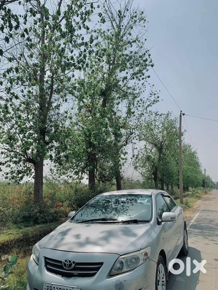 Toyota Corolla Altis 2008 Petrol Well Maintained + Cng