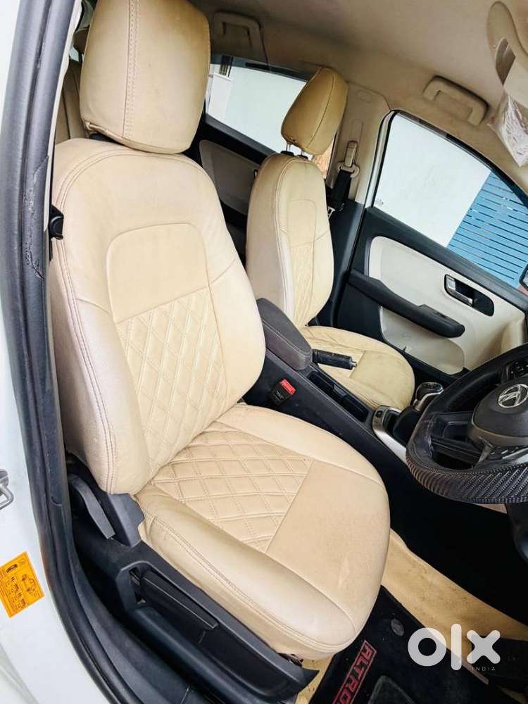 Tata Altroz 1.2 Xz (o), 2022, Petrol