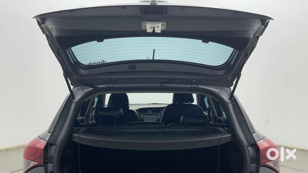 Hyundai Elite I20 Asta (o) 1.2 Mt, 2017, Petrol