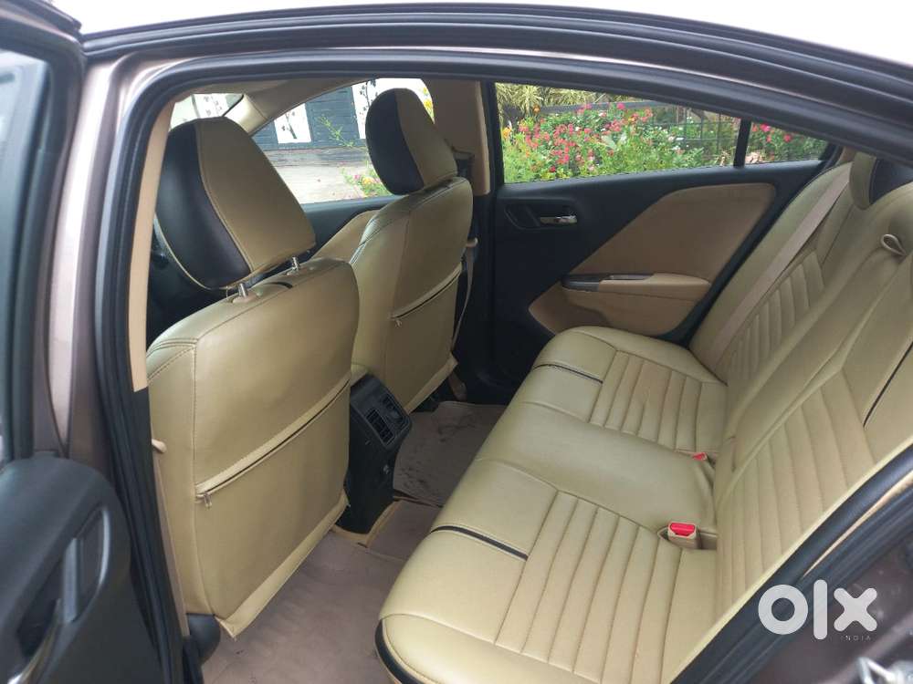 Honda City I-vtec V, 2016, Petrol