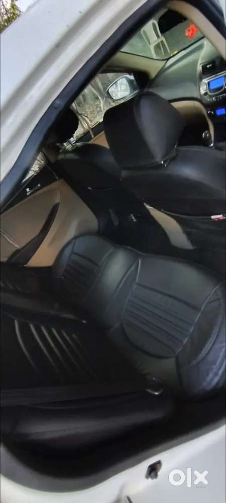 Hyundai Verna Up 32 H
