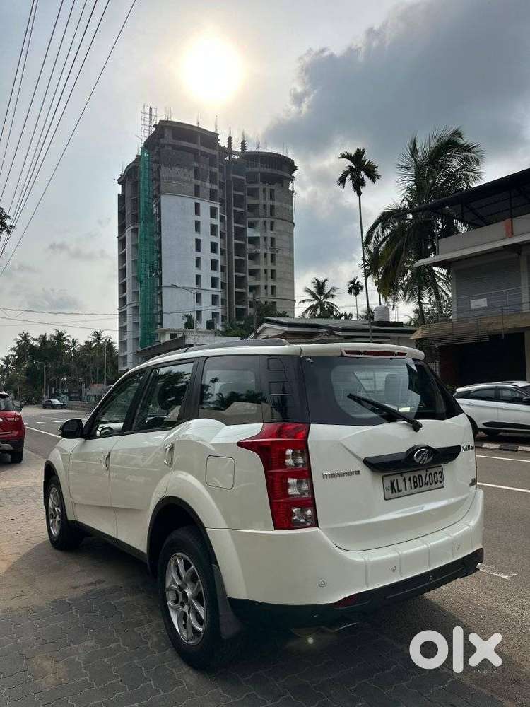 Mahindra Xuv500 At W6 2wd, 2016, Diesel