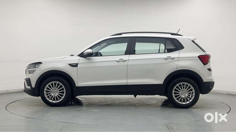 Skoda Kushaq Active 1.0 Tsi Mt, 2022, Petrol