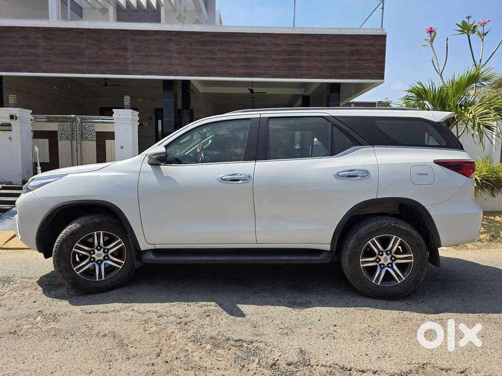 Toyota Fortuner 2020 Diesel Well Maintained