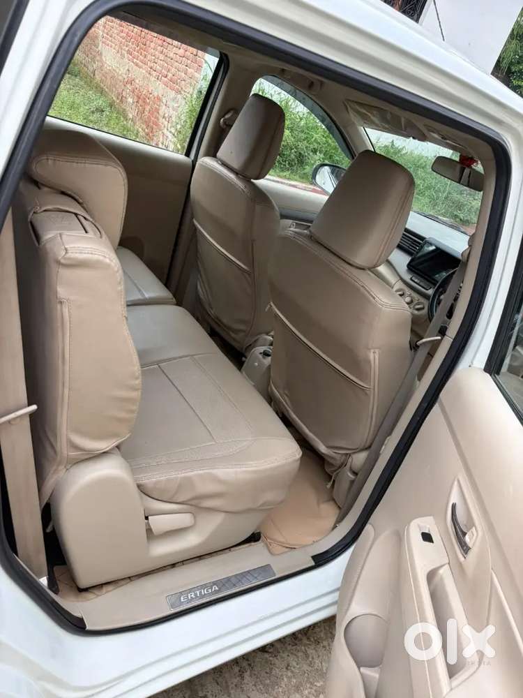 Maruti Suzuki Ertiga Vxi 2024