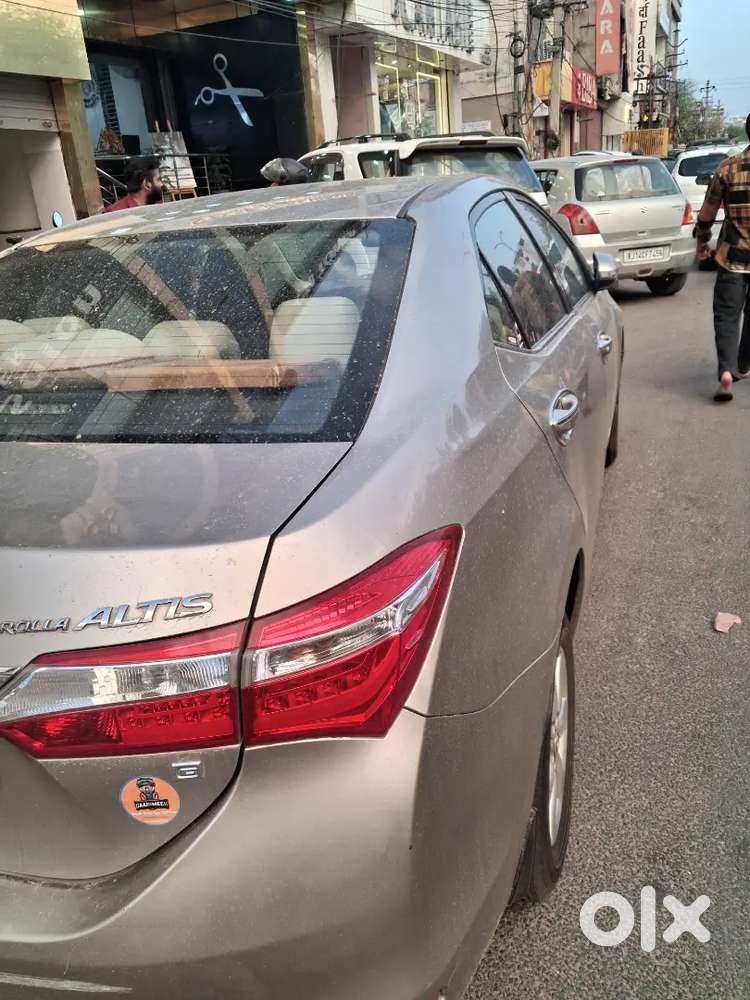 Toyota Corolla Altis 2104 Petrol Well Maintained Dl Registered