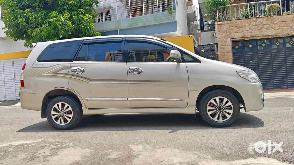 Toyota Innova 2.5 V 7 Str, 2015, Diesel