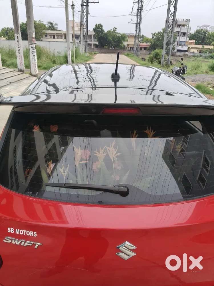 Maruti Suzuki Swift 2021 Petrol Automatic