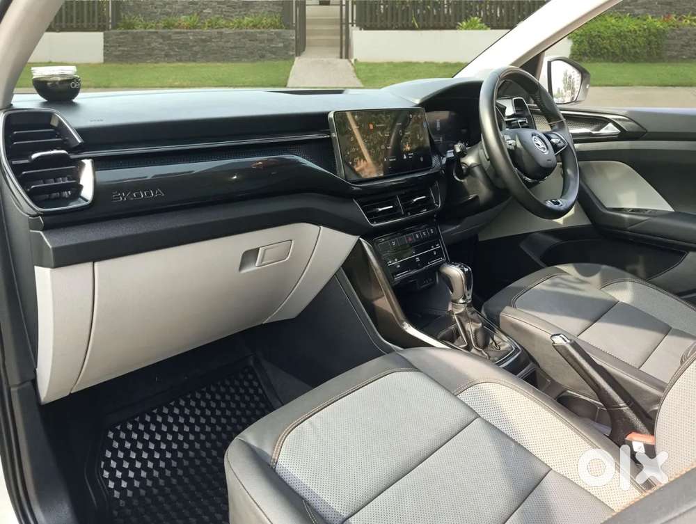 Skoda Kushaq Style 1.0l Tsi At, 2024, Petrol