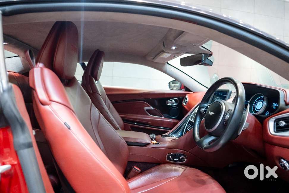 Aston Martin Db11 4.0 V12, 2017, Petrol