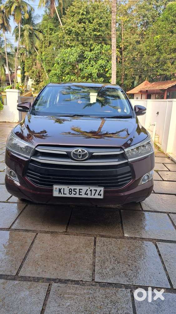 Toyota Innova Crysta 2.4 G Plus Mt 8s, 2017, Diesel