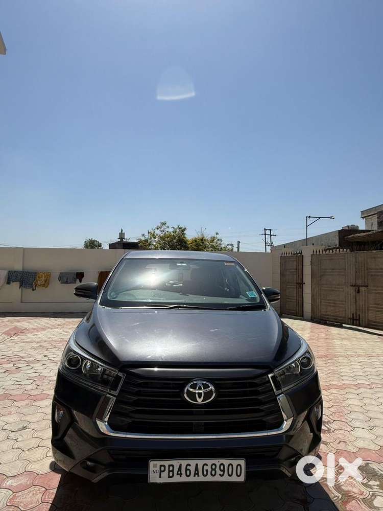 Toyota Innova Crysta 2021 Diesel 33460 Km Driven Well Maintained