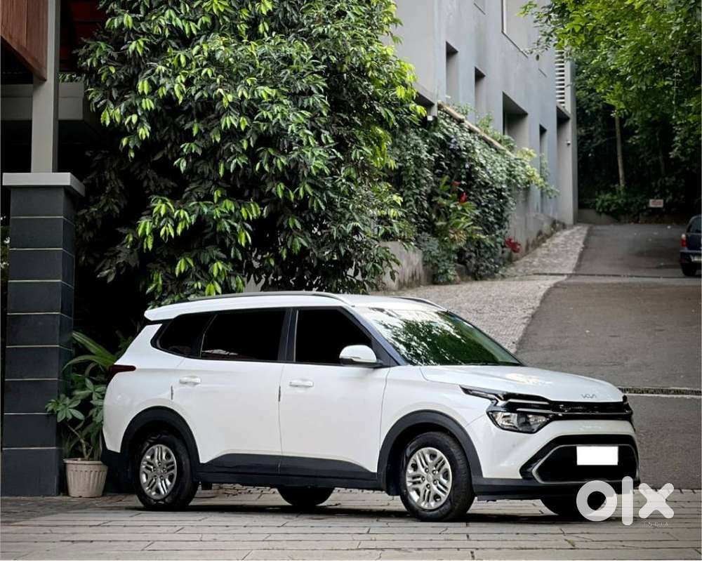 Kia Carens 1.5 Prestige 7 Str, 2023, Petrol