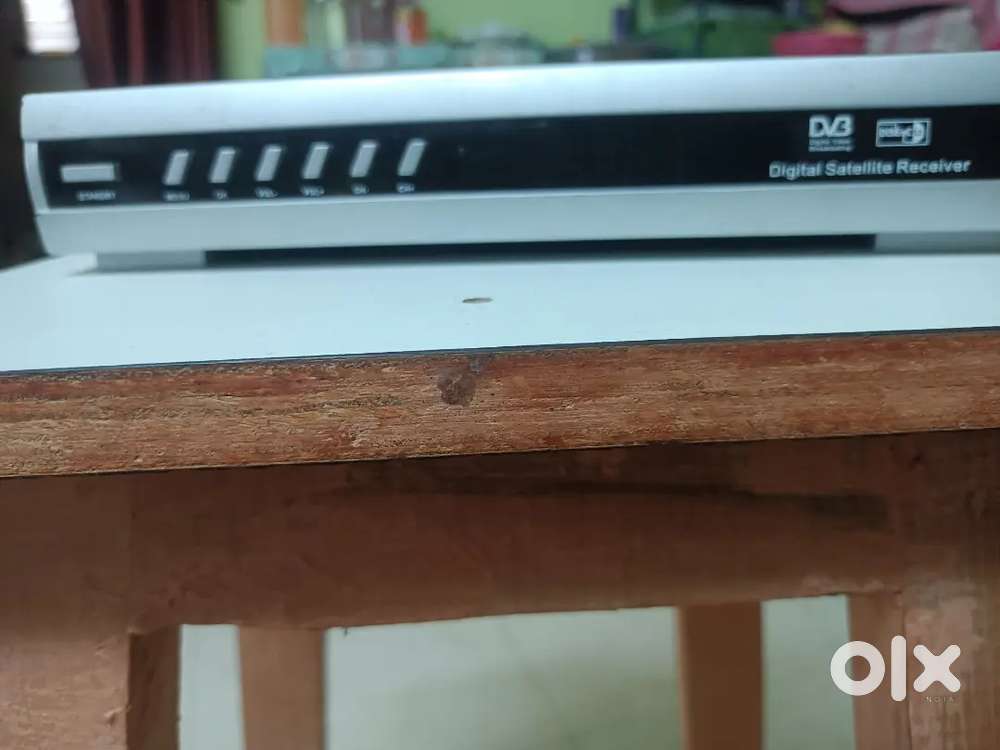 Melbone digital satellite setup box