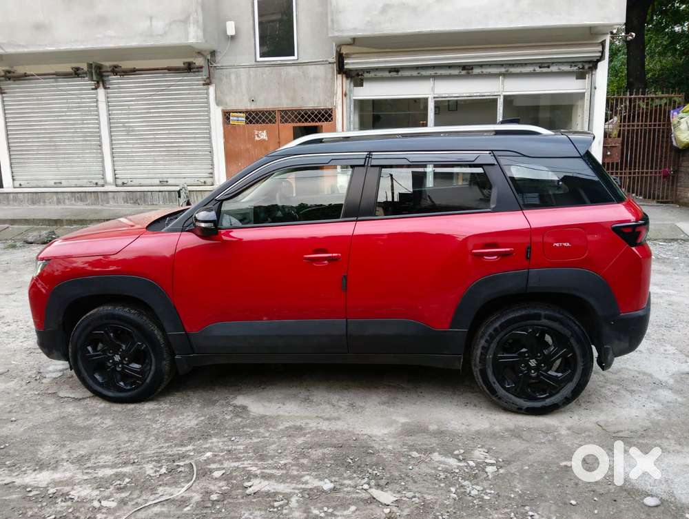 Maruti Suzuki Brezza 1.5 Zxi Smart Hybrid Dual Tone, 2022, Petrol