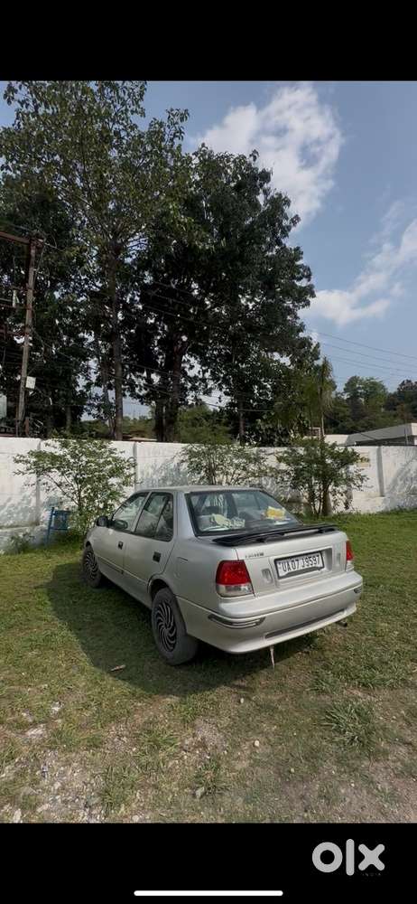 Maruti Esteem Petrol Lxi 2005