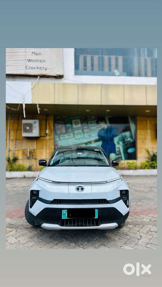 Tata Punch Electric Lr Ac Fc Emp+ 2024