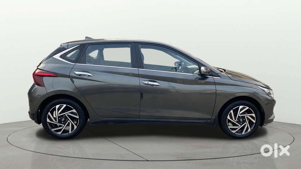 Hyundai New I20 1.2 Asta (o) Mt, 2023, Petrol