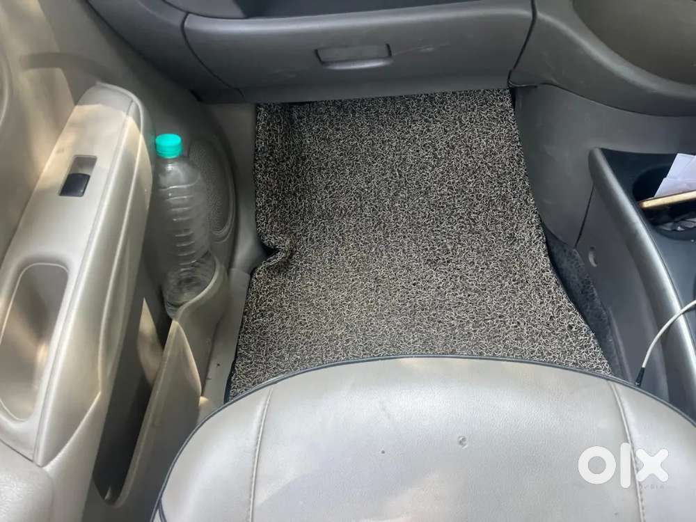 Nissan Sunny Xl 2012 Petrol