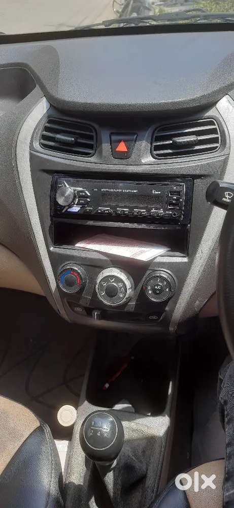 Hyundai Eon Era Plus 2015 Petrol Manual